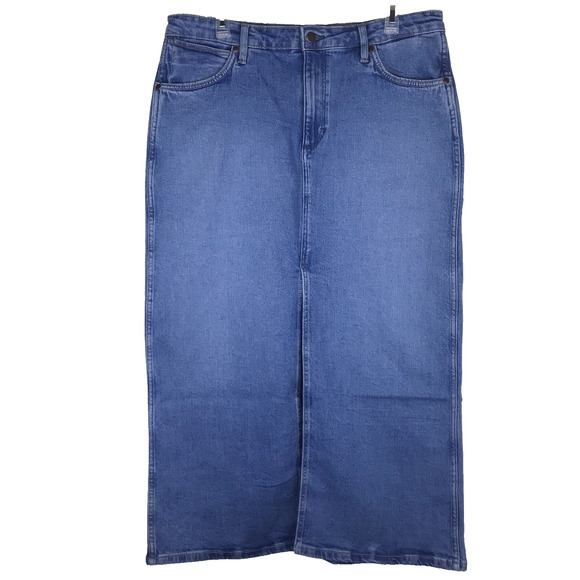 NWT Wrangler Denim Midi Skirt Medium Wash Front Slit Pockets Women's Size Large - Picture 1 of 10